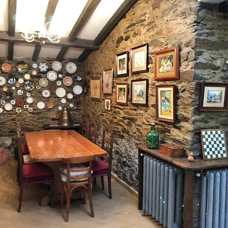 Nyaraló Casa Do Bosque *