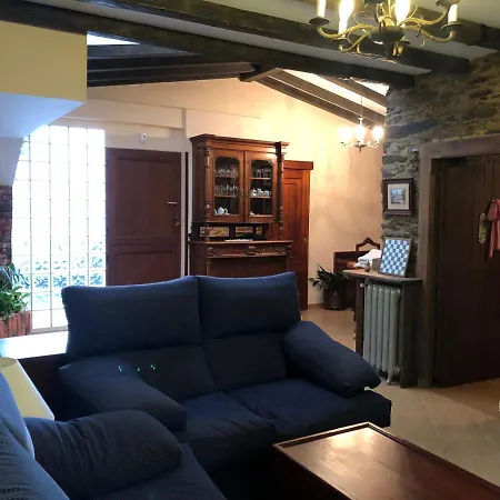 Nyaraló Casa Do Bosque *